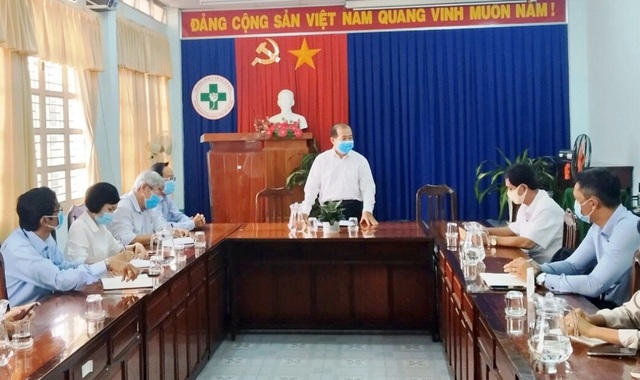 6 chuyên gia Ấn Độ mắc Covid-19 được xuất viện, 1 ca tái dương tính - 1 6 chuyên gia Ấn Độ mắc Covid-19 được xuất viện, 1 ca tái dương tính - 1