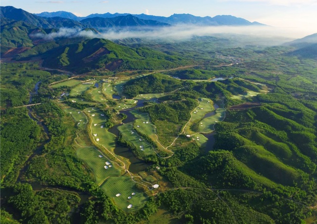 Sân golf Bà Nà là “Sân Golf tốt nhất châu Á” - 1 Sân golf Bà Nà là “Sân Golf tốt nhất châu Á” - 1