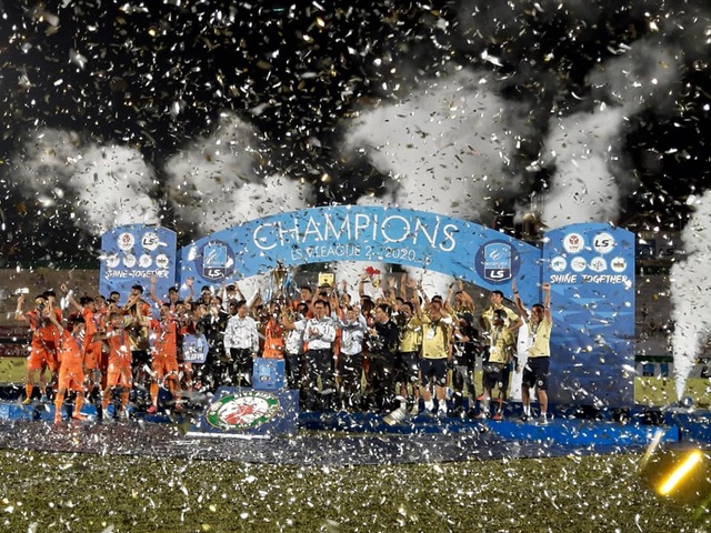 Bình Định giành quyền thăng hạng lên V-League 2021 - 1 Bình Định giành quyền thăng hạng lên V-League 2021 - 1