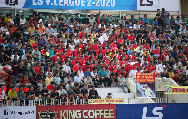 The joy of football Binh Dinh returns to the V-League - 6