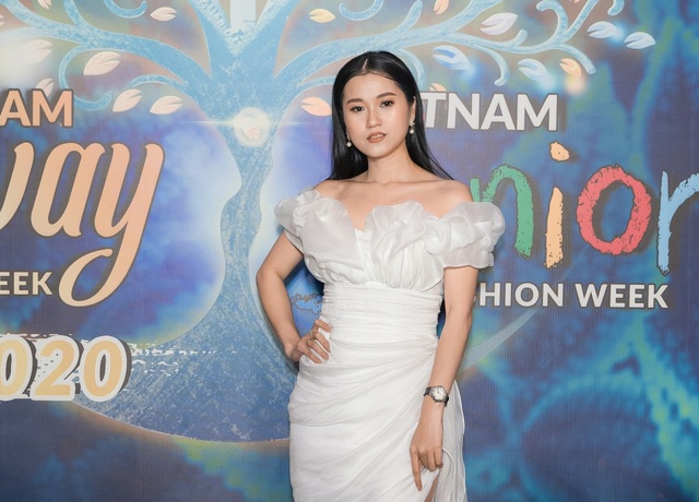 Quang Hà lịch lãm đi xem show thời trang - 3 Quang Hà lịch lãm đi xem show thời trang - 3