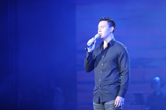 Nghệ sĩ nước mắt lưng tròng khi hát về miền Trung - 5 Nghệ sĩ nước mắt lưng tròng khi hát về miền Trung - 5