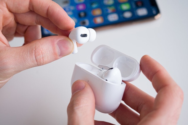 Apple thừa nhận tai nghe AirPods Pro gặp lỗi nghiêm trọng về âm thanh - 1