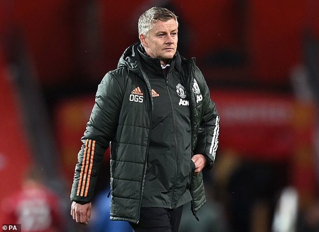 HLV Solskjaer đổ lỗi cho khán giả sau trận thua Arsenal - 2 HLV Solskjaer đổ lỗi cho khán giả sau trận thua Arsenal - 2