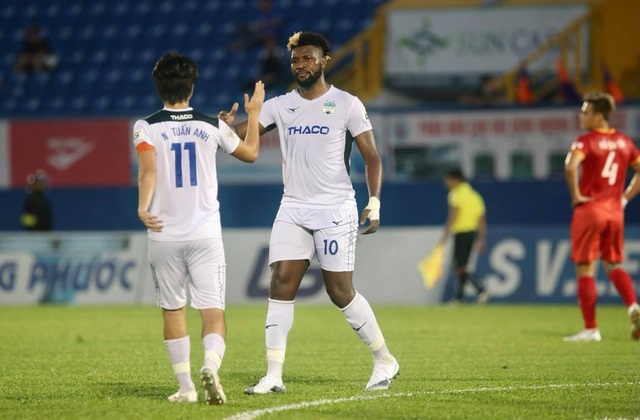 Thắng HL Hà Tĩnh, HA Gia Lai thoát cảnh toàn thua ở giai đoạn 2 V-League - 1 Thắng HL Hà Tĩnh, HA Gia Lai thoát cảnh toàn thua ở giai đoạn 2 V-League - 1