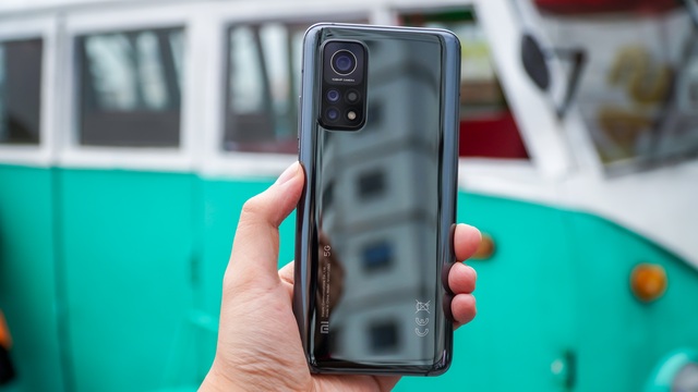 Đánh giá Xiaomi Mi 10T Pro: hiệu năng mạnh, đáng tiếc ở màn hình - 1 Đánh giá Xiaomi Mi 10T Pro: hiệu năng mạnh, đáng tiếc ở màn hình - 1