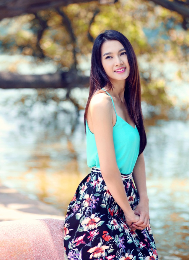 “Gái một con” Anh Thư diện bikini phô đường cong nóng bỏng - 13 “Gái một con” Anh Thư diện bikini phô đường cong nóng bỏng - 13