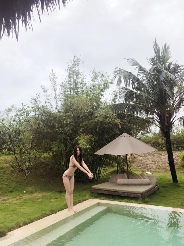“Gái một con” Anh Thư diện bikini phô đường cong nóng bỏng - 7 “Gái một con” Anh Thư diện bikini phô đường cong nóng bỏng - 7