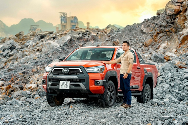 Toyota Hilux 2020 - thay đổi quan niệm về một chiếc xe bán tải - 3 Toyota Hilux 2020 - thay đổi quan niệm về một chiếc xe bán tải - 3