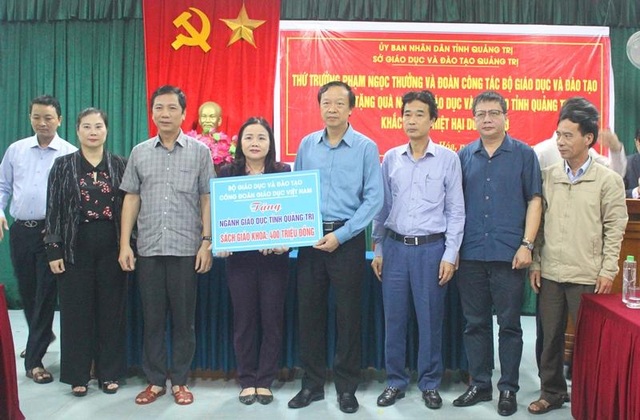 Quảng Trị: Do bị vùi lấp, hư hỏng, 11 điểm trường chưa cho học sinh đi học - 7 Quảng Trị: Do bị vùi lấp, hư hỏng, 11 điểm trường chưa cho học sinh đi học - 7
