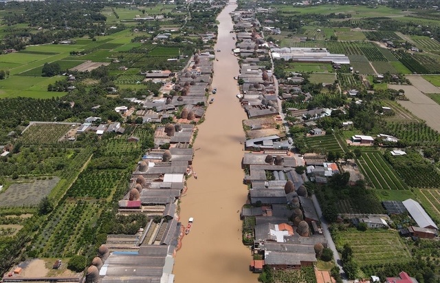 Kêu gọi đầu tư 3.500 tỷ đồng phát triển du lịch tại “vương quốc” gạch gốm - 3 Kêu gọi đầu tư 3.500 tỷ đồng phát triển du lịch tại “vương quốc” gạch gốm - 3