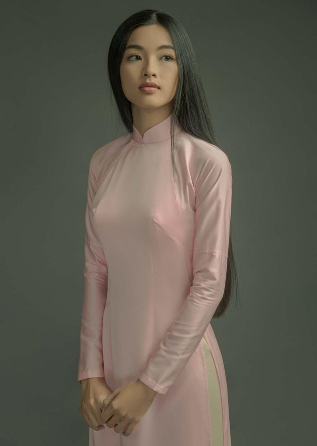 Lộ diện hai diễn viên vào vai người tình cố nhạc sĩ Trịnh Công Sơn - 5 Lộ diện hai diễn viên vào vai người tình cố nhạc sĩ Trịnh Công Sơn - 5