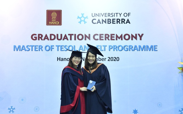 29 thạc sĩ đầu tiên chuyên ngành tiếng Anh được Đại học Canberra cấp bằng - 4 29 thạc sĩ đầu tiên chuyên ngành tiếng Anh được Đại học Canberra cấp bằng - 4