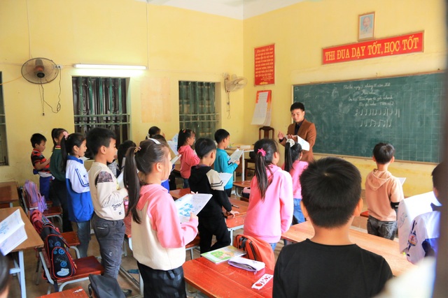 Vụ doanh nghiệp “hứa” xây trường nhưng chưa khởi công: Hè năm 2021 sẽ xong? - 5 Vụ doanh nghiệp “hứa” xây trường nhưng chưa khởi công: Hè năm 2021 sẽ xong? - 5