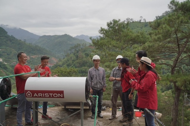 Ariston mang sự thoải mái tới hơn 1000 học sinh huyện Hoàng Su Phì - 4 Ariston mang sự thoải mái tới hơn 1000 học sinh huyện Hoàng Su Phì - 4