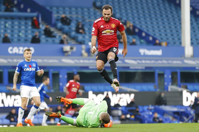 Những khoảnh khắc Man Utd vượt ải Goodison Park - 18 Những khoảnh khắc Man Utd vượt ải Goodison Park - 18