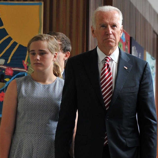 “Vũ khí bí mật” giúp ông Biden lôi kéo cử tri trẻ - 8 “Vũ khí bí mật” giúp ông Biden lôi kéo cử tri trẻ - 8