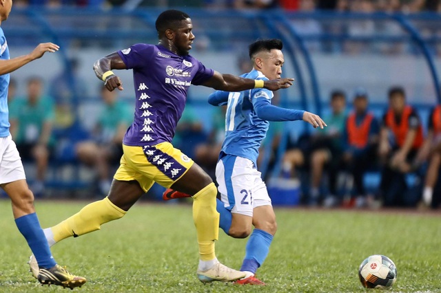 Thắng đậm Than Quảng Ninh, CLB Hà Nội về nhì tại V-League 2020 - 15 Thắng đậm Than Quảng Ninh, CLB Hà Nội về nhì tại V-League 2020 - 15