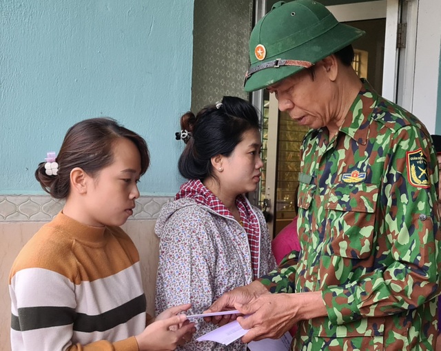 Attempts to clear the road to the isolated area of ​​Phuoc Son - 7