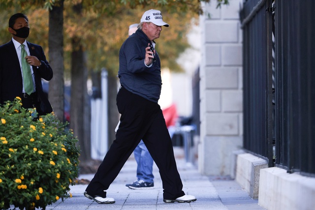 Nhà Trắng im lìm, ông Trump đi chơi golf khi ông Biden đắc cử - 2 Nhà Trắng im lìm, ông Trump đi chơi golf khi ông Biden đắc cử - 2