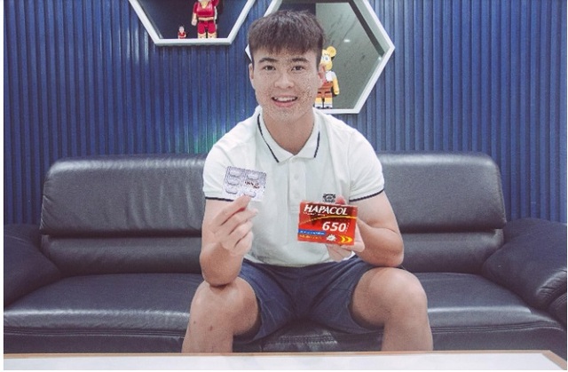 Mẹo giảm nhanh cơn đau đầu, đau cơ của cầu thủ Duy Mạnh, MC Hoài Anh - 2 Mẹo giảm nhanh cơn đau đầu, đau cơ của cầu thủ Duy Mạnh, MC Hoài Anh - 2