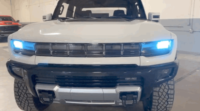 Khám phá những tính năng, trang bị thú vị của Hummer EV - 2 Khám phá những tính năng, trang bị thú vị của Hummer EV - 2