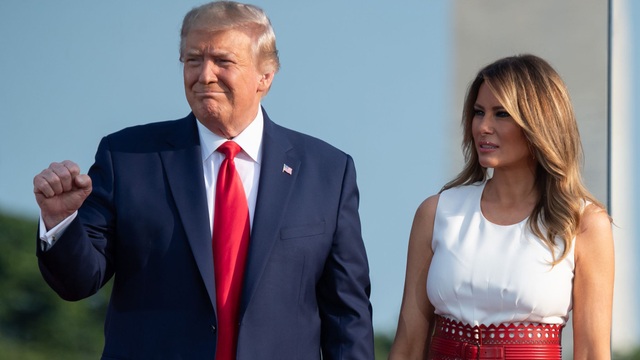 Đệ nhất phu nhân Melania Trump phá vỡ im lặng  - 1