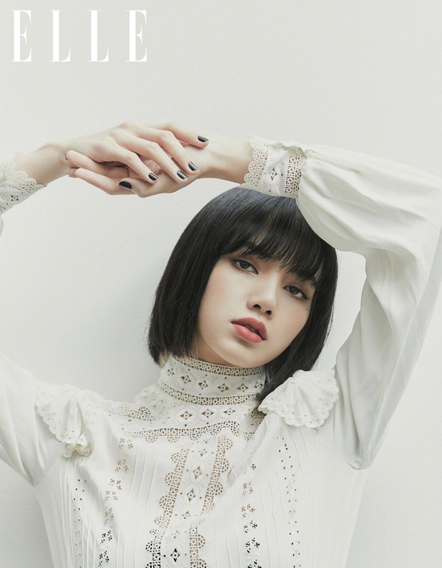 Mỹ nhân sở hữu gương mặt đẹp nhất châu Á Lisa khoe vai trần gợi cảm - 4 Mỹ nhân sở hữu gương mặt đẹp nhất châu Á Lisa khoe vai trần gợi cảm - 4