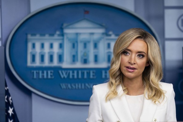 “Tố” đảng Dân chủ gian lận, thư ký báo chí Nhà Trắng bị Fox News cắt sóng - 1 “Tố” đảng Dân chủ gian lận, thư ký báo chí Nhà Trắng bị Fox News cắt sóng - 1