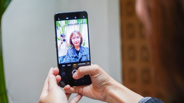 Trải nghiệm Oppo A73: Không có điểm gì quá nổi trội, cân bằng hiệu năng - 9 Trải nghiệm Oppo A73: Không có điểm gì quá nổi trội, cân bằng hiệu năng - 9