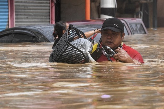 Typhoon Vamco swept the Philippines, Manila paralyzed in the 