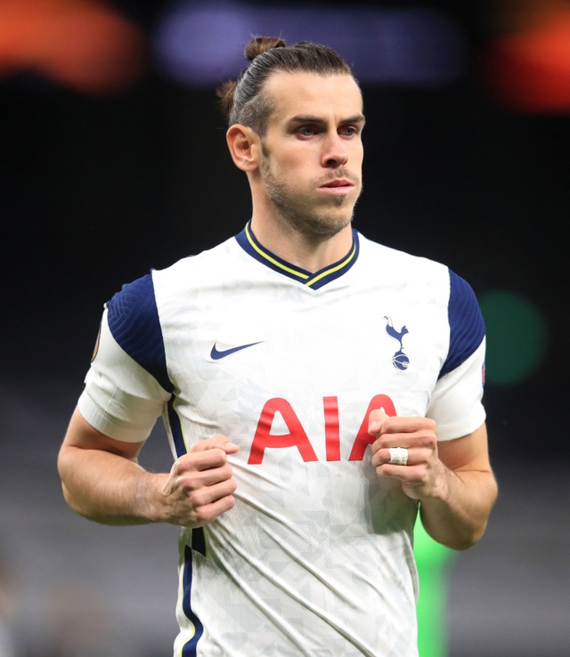 Gareth Bale chi hơn 400 triệu đồng tặng quà Giáng sinh cho người nghèo - 1 Gareth Bale chi hơn 400 triệu đồng tặng quà Giáng sinh cho người nghèo - 1