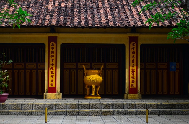 Đình Linh Đông.jpg Đình Linh Đông.jpg
