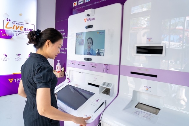 Bí mật đằng sau những cỗ máy biết nói của TPBank - 1 Bí mật đằng sau những cỗ máy biết nói của TPBank - 1