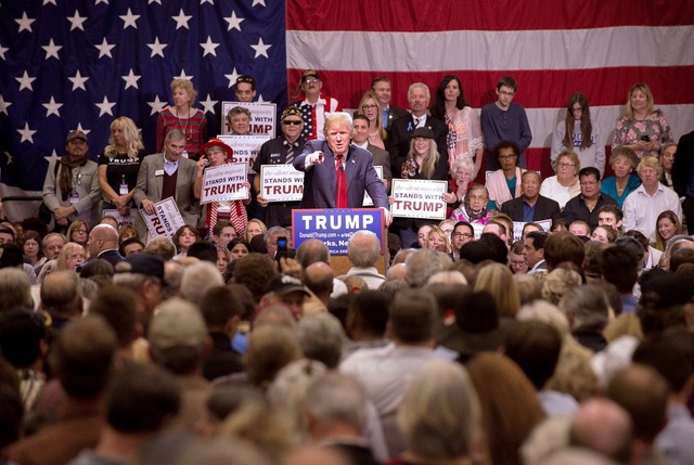 Các ngôi sao âm nhạc phản đối Tổng thống Donald Trump - 1 Các ngôi sao âm nhạc phản đối Tổng thống Donald Trump - 1