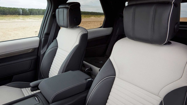 Land Rover Discovery 2021 - động cơ mới, diện mạo mới - 21 Land Rover Discovery 2021 - động cơ mới, diện mạo mới - 21