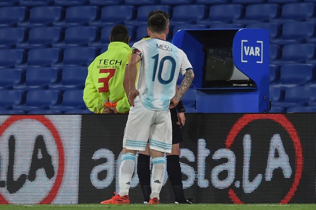 Messi đen đủi, Argentina đứt mạch toàn thắng ở vòng loại World Cup - 7 Messi đen đủi, Argentina đứt mạch toàn thắng ở vòng loại World Cup - 7