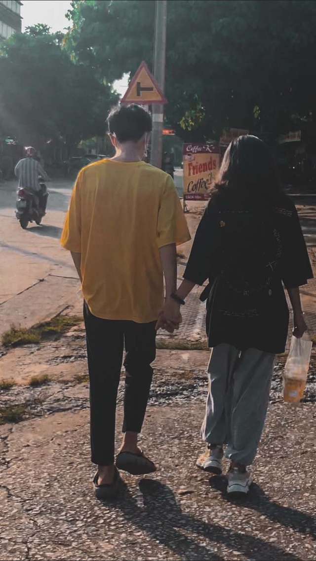 Chuyện tình “chị ơi, anh yêu em” của cặp đôi phải lòng từ ánh mắt đầu - 7 Chuyện tình “chị ơi, anh yêu em” của cặp đôi phải lòng từ ánh mắt đầu - 7