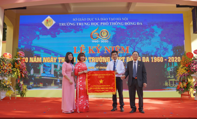 Trường THPT đầu tiên mang tên quận Đống Đa kỷ niệm 60 năm thành lập - 4 Trường THPT đầu tiên mang tên quận Đống Đa kỷ niệm 60 năm thành lập - 4