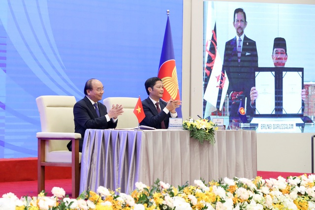 ASEAN và 5 đối tác ký kết Hiệp định thương mại tự do lớn nhất thế giới - 3 ASEAN và 5 đối tác ký kết Hiệp định thương mại tự do lớn nhất thế giới - 3