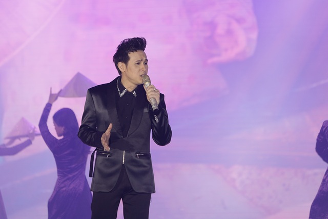 Quang Hà, Kyo York, Phương Mỹ Chi hát vì miền Trung - 3 Quang Hà, Kyo York, Phương Mỹ Chi hát vì miền Trung - 3
