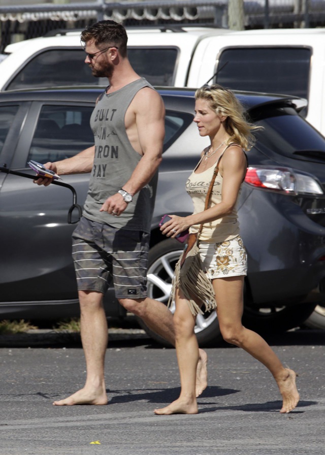 Fans sốc vì mẹ Thần Sấm Chris Hemsworth quá trẻ - 7 Fans sốc vì mẹ Thần Sấm Chris Hemsworth quá trẻ - 7