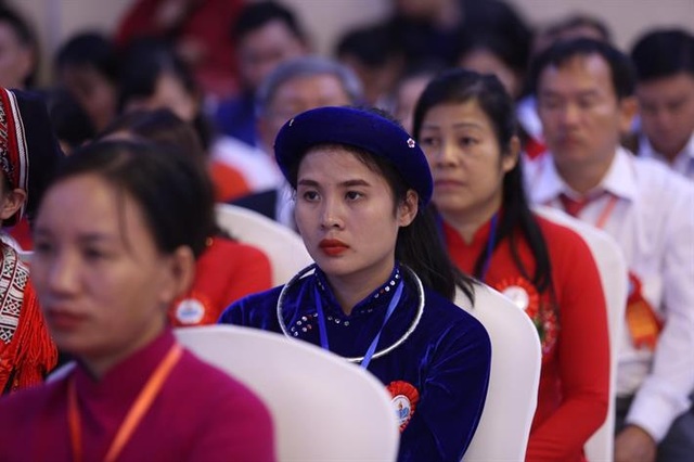 Bộ trưởng GDĐT mong các giáo viên chung tay, chia sẻ khó khăn với ngành - 3 Bộ trưởng GDĐT mong các giáo viên chung tay, chia sẻ khó khăn với ngành - 3