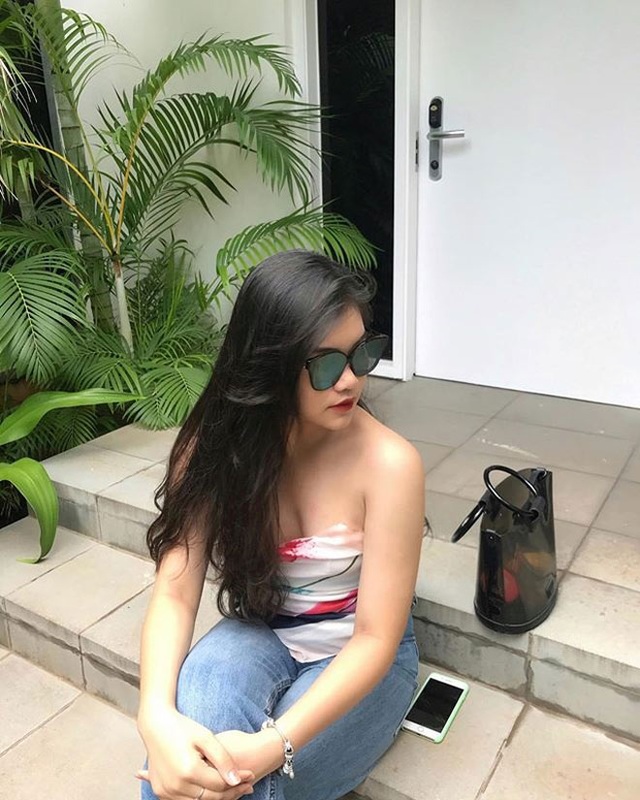 Hai cô gái gây chú ý khi bê tráp cho đám cưới của Công Phượng – Viên Minh - 4 Hai cô gái gây chú ý khi bê tráp cho đám cưới của Công Phượng – Viên Minh - 4