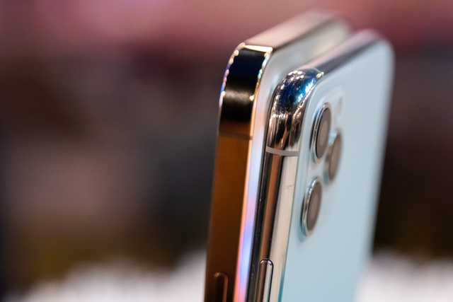 So sánh iPhone 12 Pro Max và 11 Pro Max: Có đáng để nâng cấp? - 2