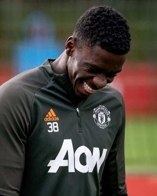 Cầu thủ Man Utd âm thầm tập luyện, chờ Premier League trở lại - 3 Cầu thủ Man Utd âm thầm tập luyện, chờ Premier League trở lại - 3