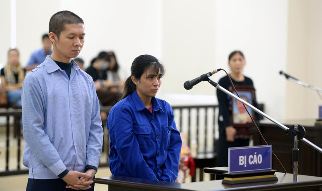 Vụ bạo hành bé gái 3 tuổi ở Hà Nội: Cha dượng bị đề nghị tử hình - 2