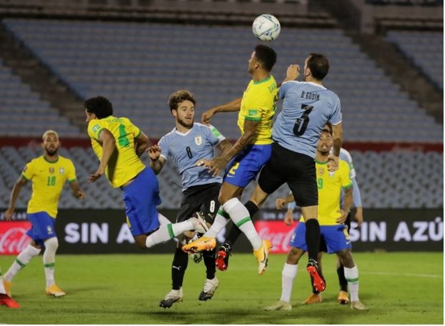 Cavani nhận thẻ đỏ, Uruguay thua cay đắng Brazil - 3 Cavani nhận thẻ đỏ, Uruguay thua cay đắng Brazil - 3