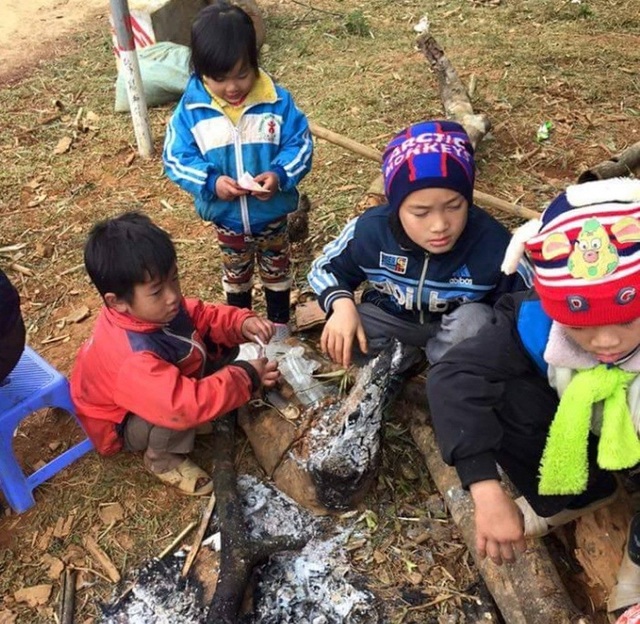 Nhọc nhằn gieo chữ trên đỉnh núi Cao Sơn - 5
