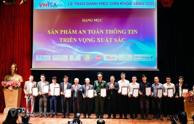 Vinh danh 45 giải pháp công nghệ tiêu biểu tại Chìa khoá vàng 2020 - 1 Vinh danh 45 giải pháp công nghệ tiêu biểu tại Chìa khoá vàng 2020 - 1